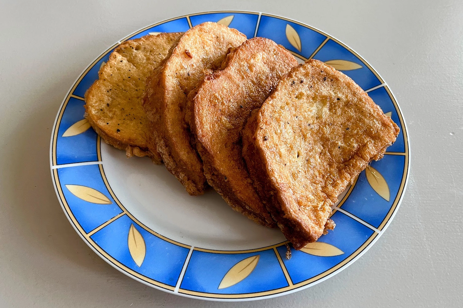 Klasszikus bundás kenyér