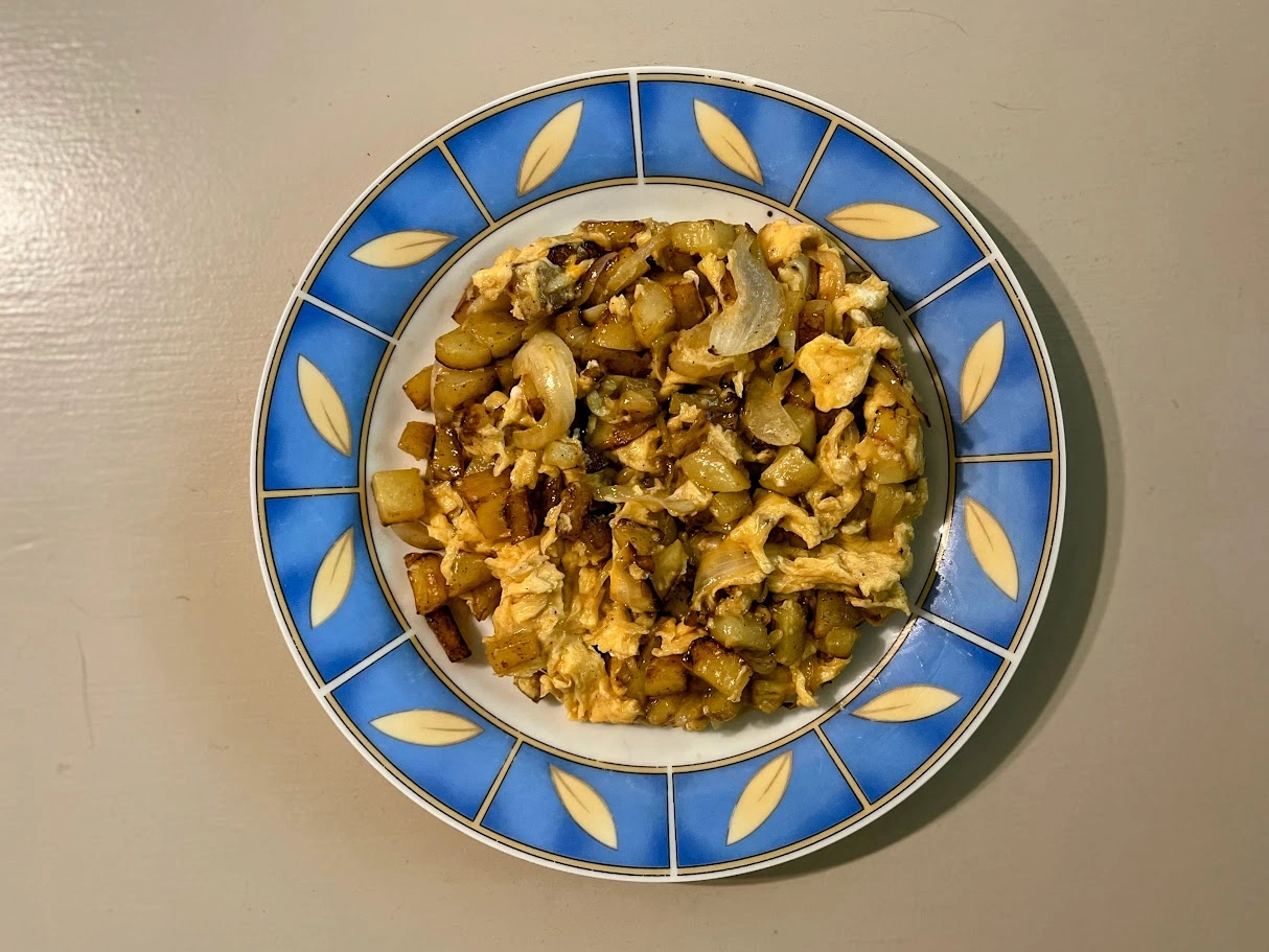 Krumplis-hagymás rántotta